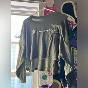 medium long sleeve champion